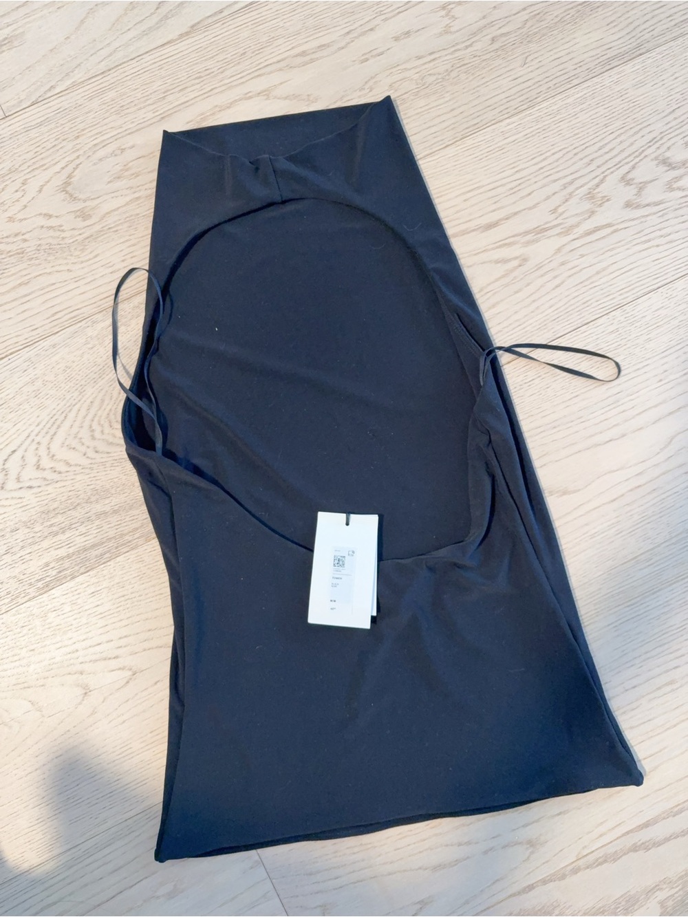 NWT 129694 Aritzia Tower black M